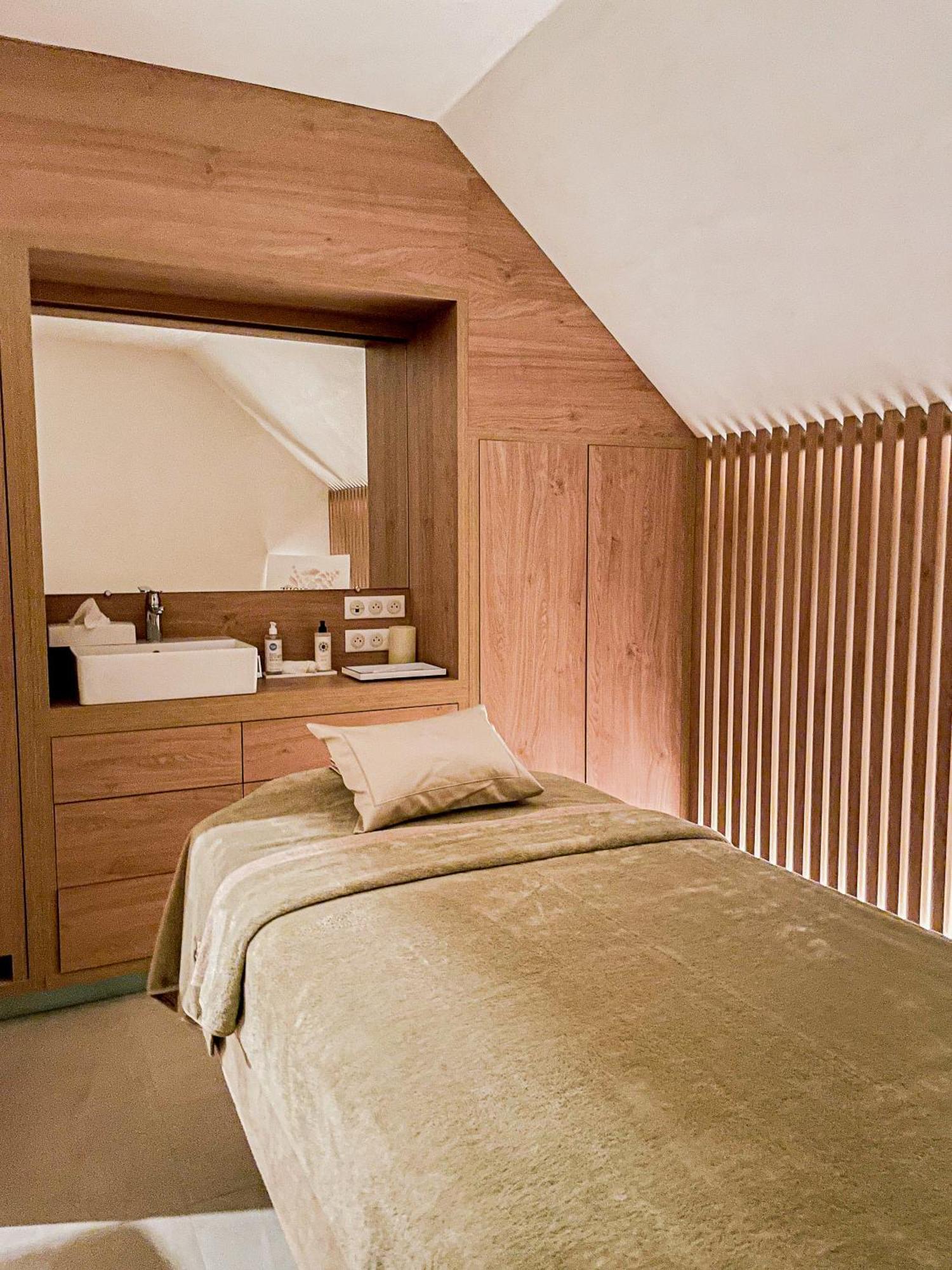 Domaine Du Roncemay - Hotel, Restaurants, Spa & Golf Aillant-sur-Tholon Exterior photo
