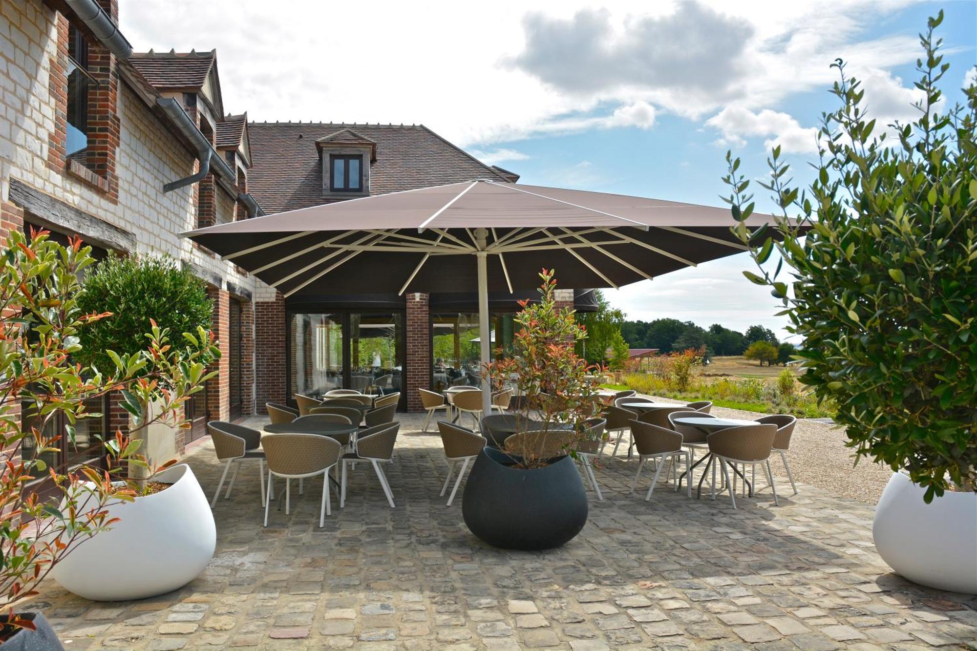 Domaine Du Roncemay - Hotel, Restaurants, Spa & Golf Aillant-sur-Tholon Exterior photo