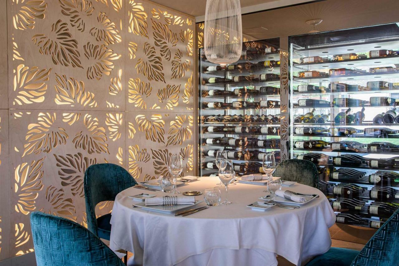 Domaine Du Roncemay - Hotel, Restaurants, Spa & Golf Aillant-sur-Tholon Exterior photo